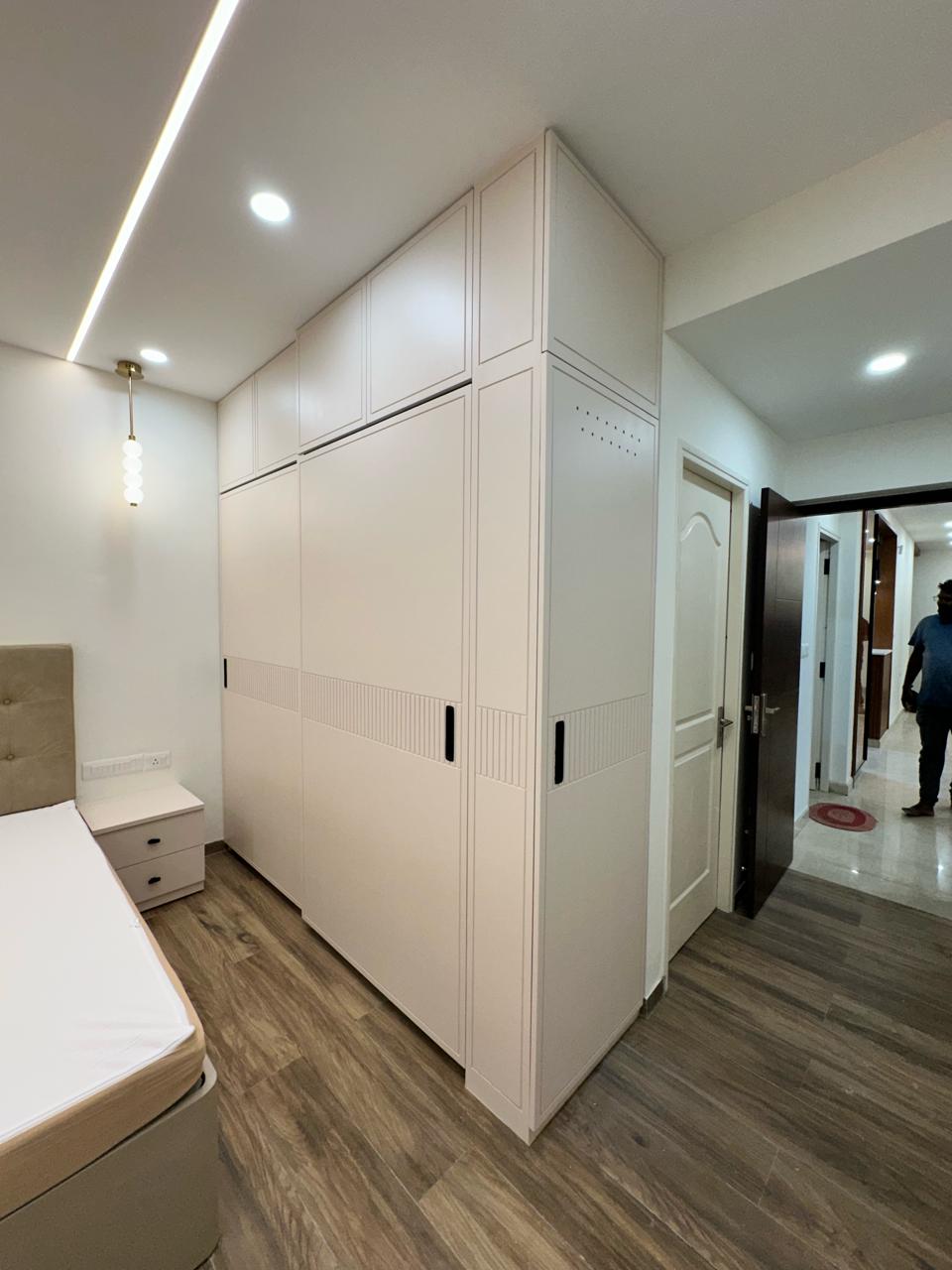 Dr. Shilpa & Dr. Mahesh Residence image 15